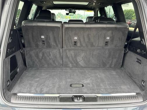 2023 Jeep Grand Wagoneer Series II