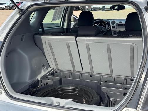 2010 Pontiac Vibe Base