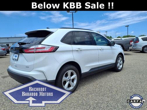 2022 Ford Edge SE