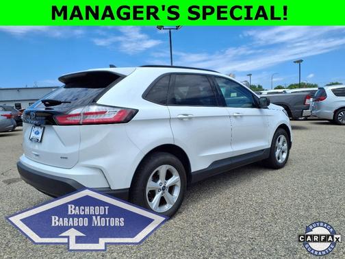 2022 Ford Edge SE