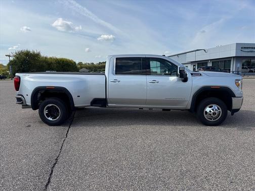 2022 GMC Sierra 3500 SLT