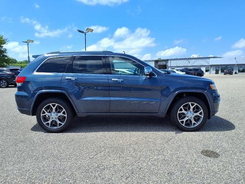 2021 Jeep Grand Cherokee Overland