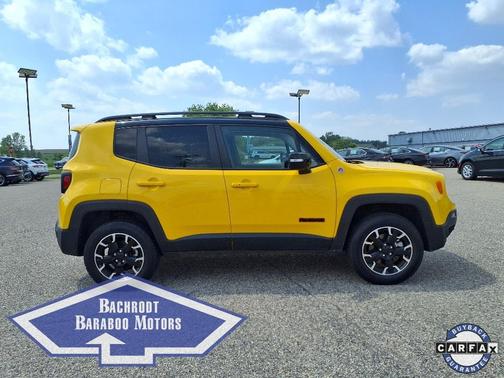 2023 Jeep Renegade Trailhawk