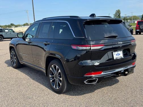 2023 Jeep Grand Cherokee Overland