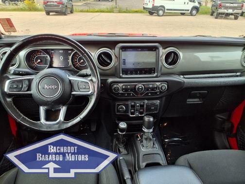 2022 Jeep Gladiator Overland