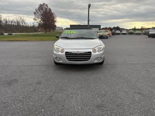 2004 Chrysler Sebring Base