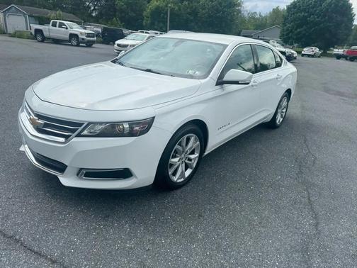White 2016 Chevrolet Impala LT