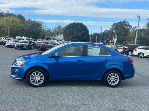 2019 Chevrolet Sonic LT