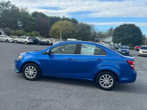 2019 Chevrolet Sonic LT