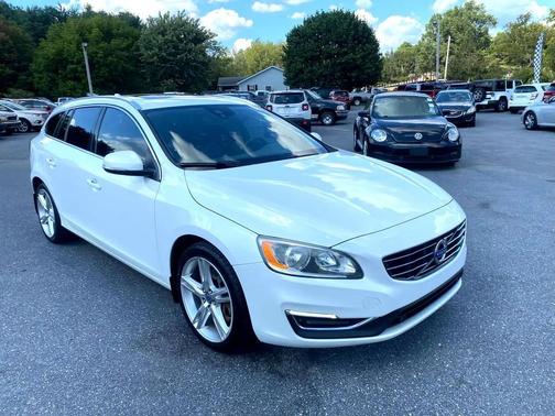 2016 Volvo V60 T5 Premier
