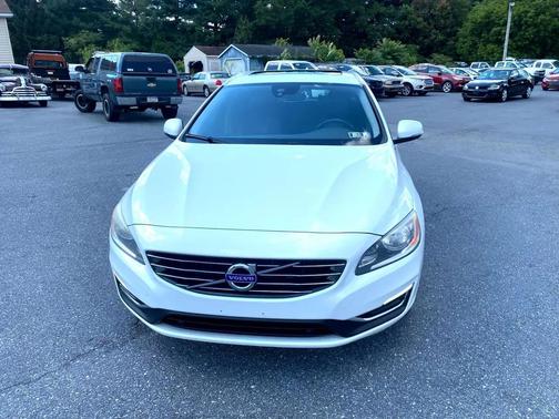 2016 Volvo V60 T5 Premier