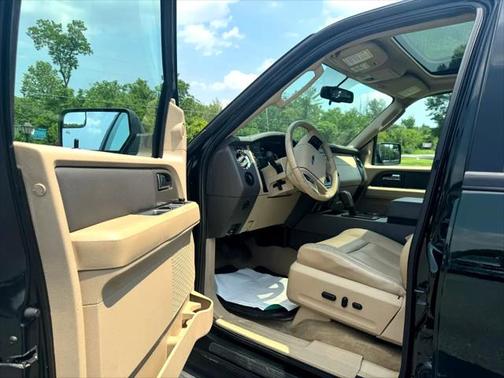 2013 Ford Expedition XLT