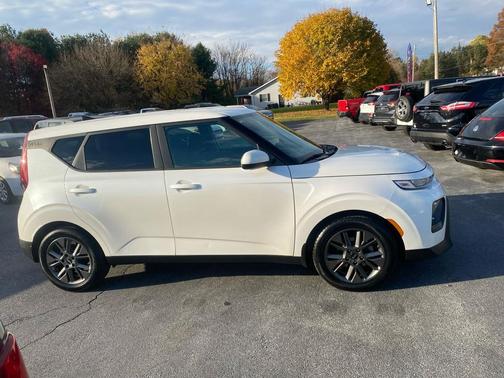 2021 Kia Soul S IVT