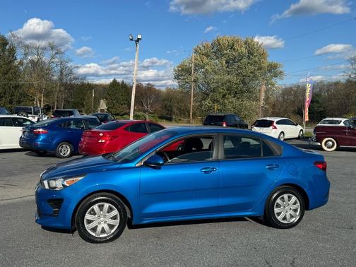 2022 Kia Rio S