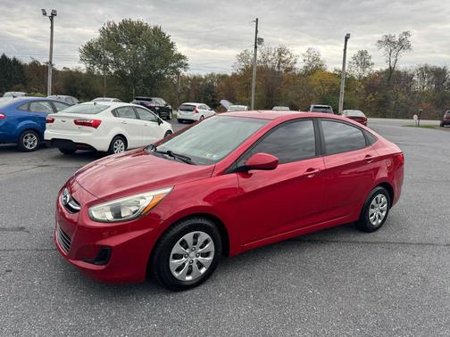 2017 Hyundai Accent SE