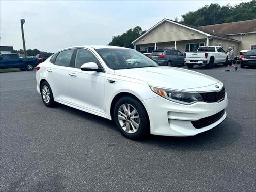 2018 Kia Optima LX