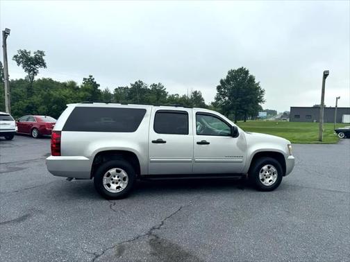 2010 Chevrolet Suburban 1500 LS