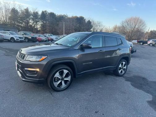 2017 Jeep New Compass Latitude