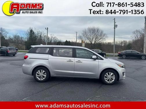 2017 Kia Sedona L