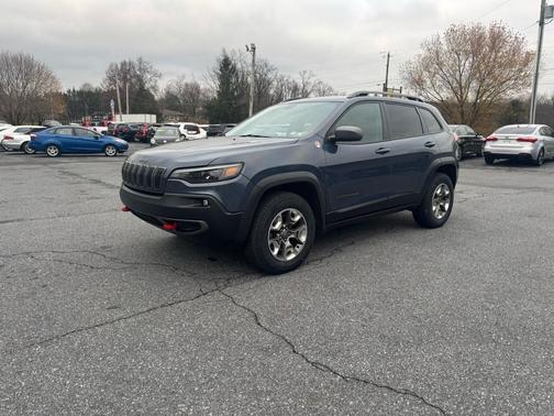 2019 Jeep Cherokee Trailhawk
