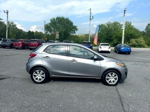 2012 Mazda Mazda2 4dr HB Auto Sport