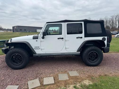 White 2014 Jeep Wrangler Unlimited Sport