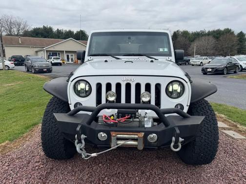 White 2014 Jeep Wrangler Unlimited Sport