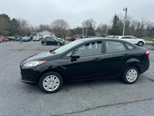 2019 Ford Fiesta S Sedan