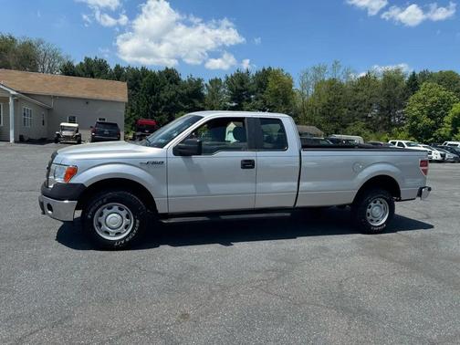 Silver 2014 Ford F-150 XL