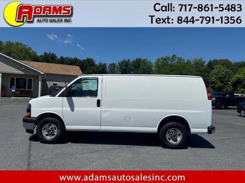 White 2017 GMC Savana 3500 RWD 3500 135''