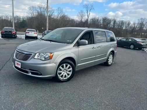 2015 Chrysler Town & Country Touring
