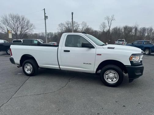 2019 RAM 2500 Tradesman 4x2 Reg Cab 8' Box