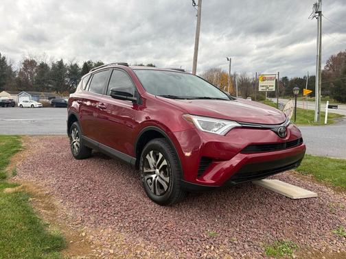 2018 Toyota RAV4 LE