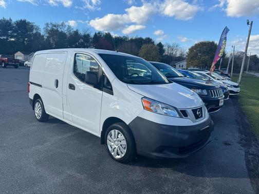 2019 Nissan NV200 S