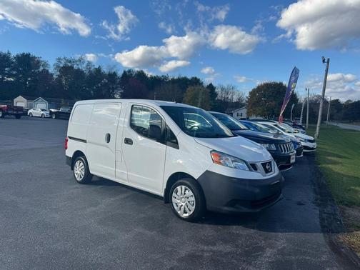 2019 Nissan NV200 S