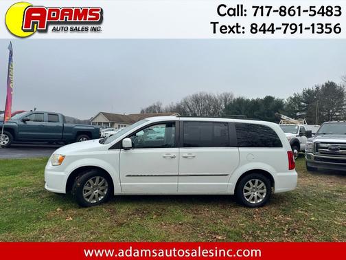 2014 Chrysler Town & Country Touring
