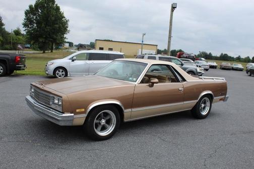 Brown 1982 Chevrolet El Camino Base