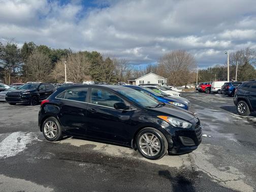 2016 Hyundai Elantra GT Base