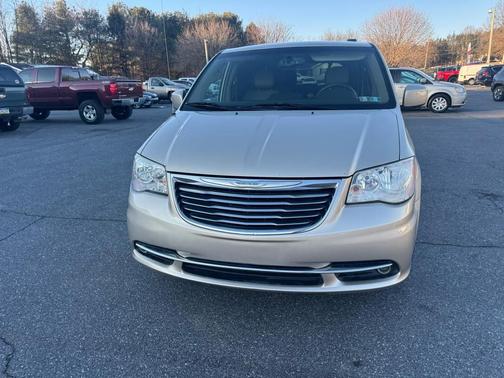 2015 Chrysler Town & Country Touring