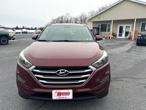 2017 Hyundai TUCSON SE