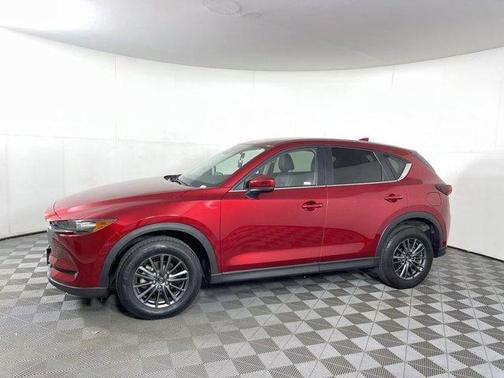 Photo 5 of 35 of 2021 Mazda CX-5 Touring