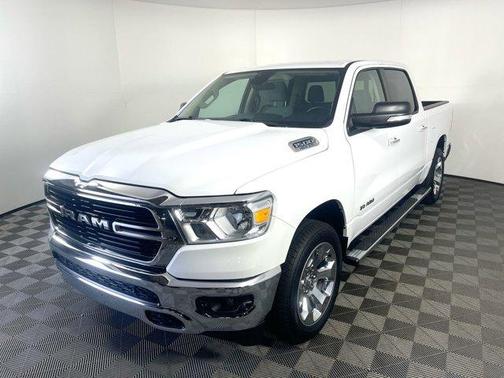Photo 3 of 33 of 2020 RAM 1500 Big Horn