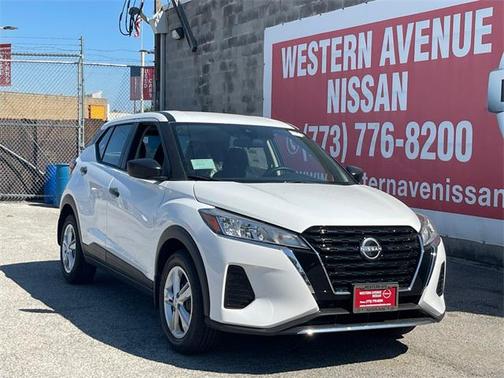 2025 Nissan Kicks S