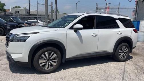 2025 Nissan Pathfinder SL 4WD