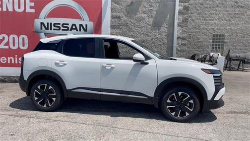 2025 Nissan Kicks SV