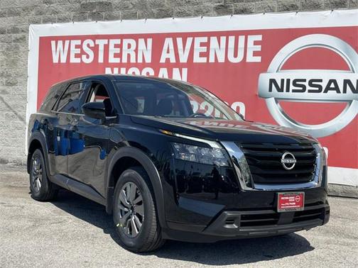 2025 Nissan Pathfinder S 4WD