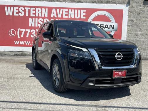 2025 Nissan Pathfinder S 4WD