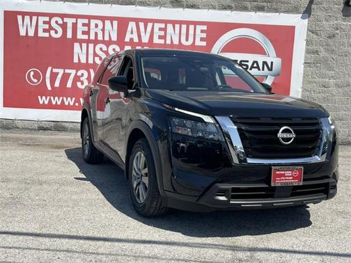 2025 Nissan Pathfinder S 4WD
