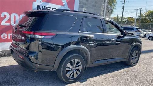 2024 Nissan Pathfinder SV 4WD