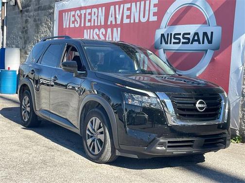 2024 Nissan Pathfinder SV 4WD